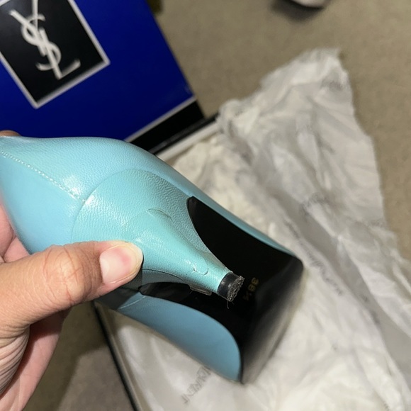 Beautiful Ysl shoes! - Picture 6 of 8